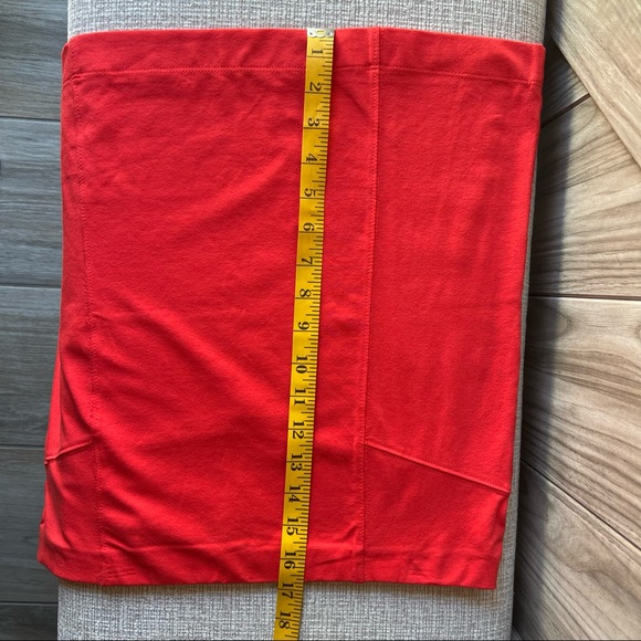 NEW w/ TAGS - Express Miniskirt - Picture 6 of 9